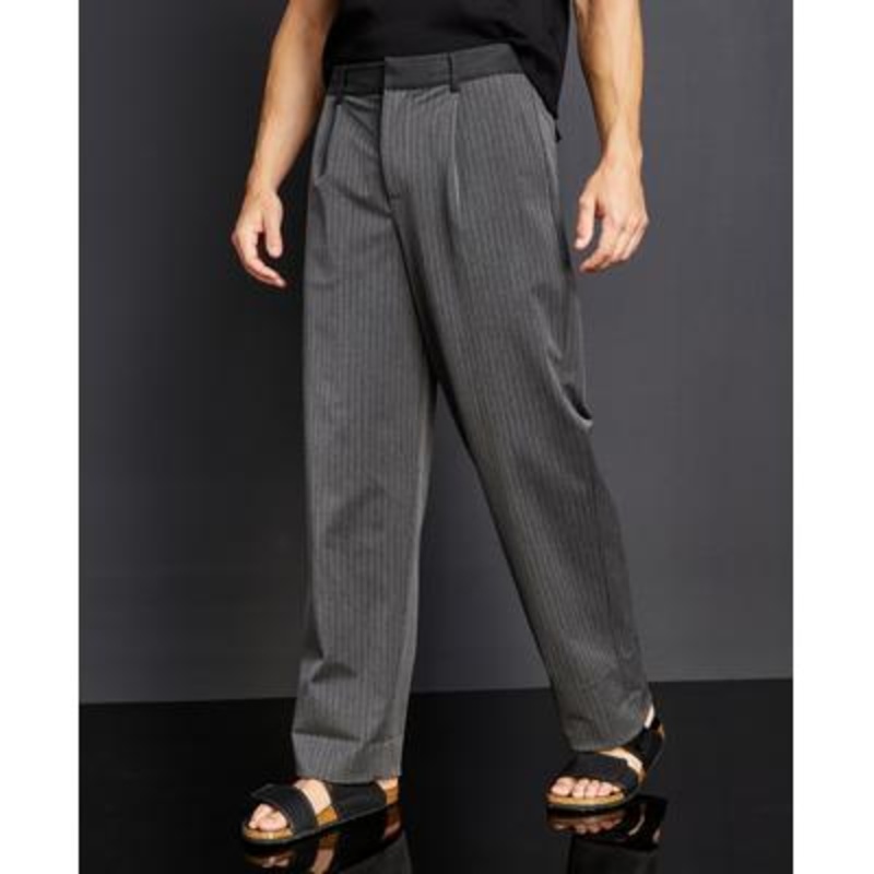 Royalty by Maluma Men's Pinstripe Pleat Front Trouser Pants Size 30 Reg