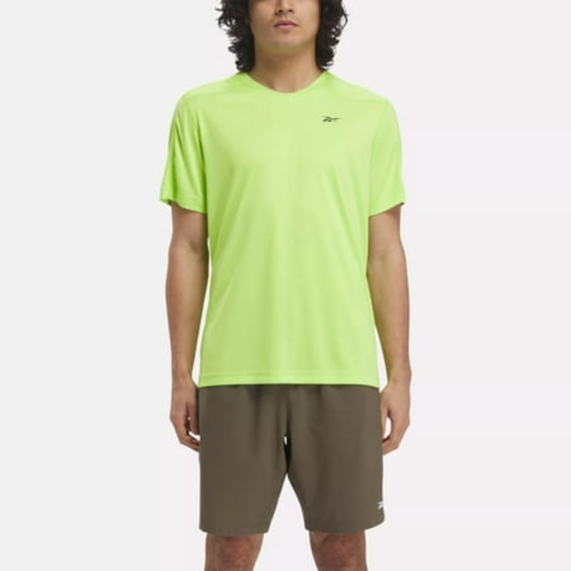 REEBOK Men Regular fit Short Sleeve T-Shirt Shirt Medium Green Solid