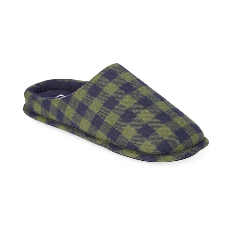 Club Room Men's Fleece-Lined Check Slippers Small